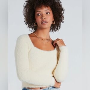 NWOT Salty Butter Yellow Cream Eyelash Cropped Sweater‎ L